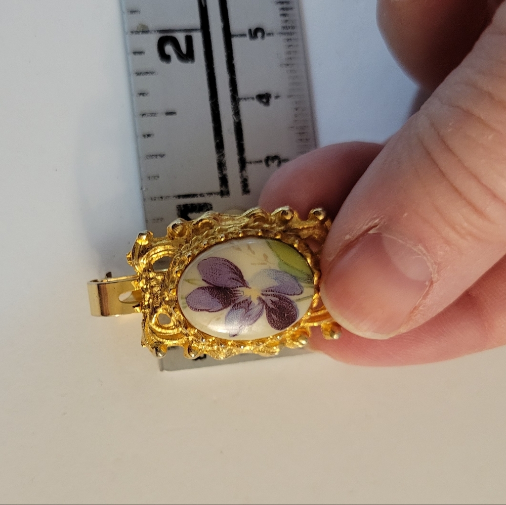 Hand Painted Scarf Clip Vintage Flower Goldtone - Picture 5 of 5